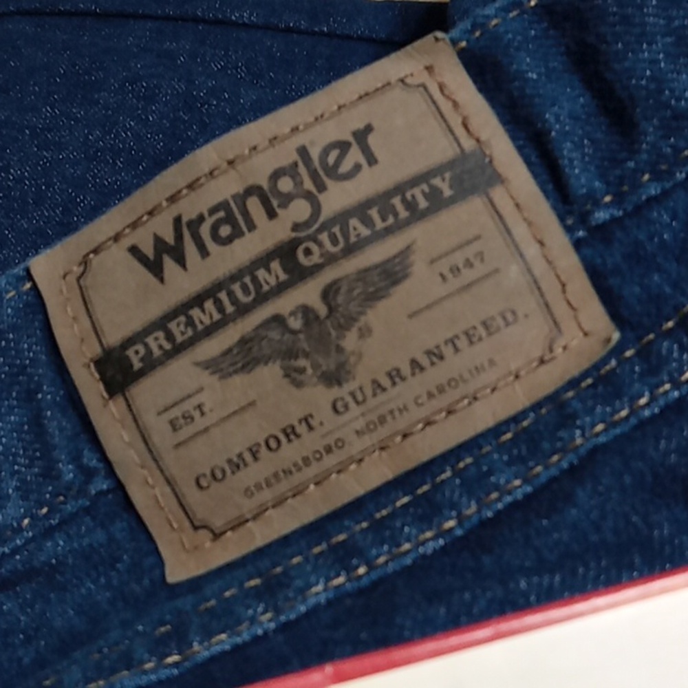 Wrangle Jeans - Picture 7 of 9